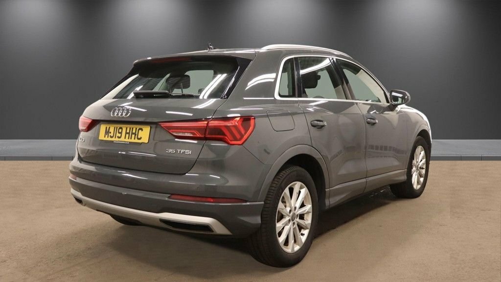 Audi Q3 1.5L Sport MJ19HHC Grey #4