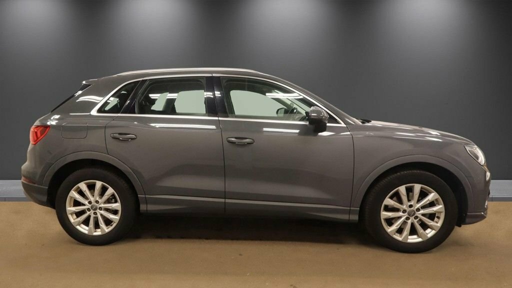 Audi Q3 1.5L Sport MJ19HHC Grey #5