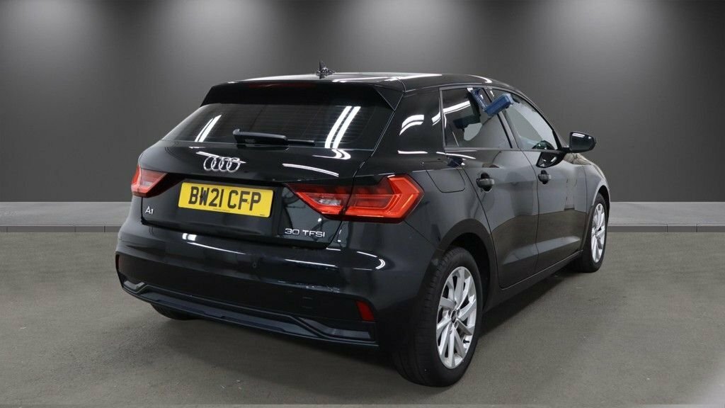 Audi A1 1L Sport BW21CFP Black #4