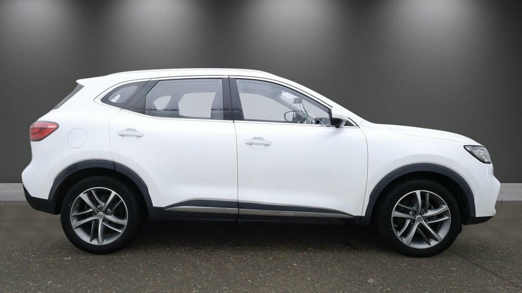 MG HS 1.5L Exclusive OV22HYS White #5