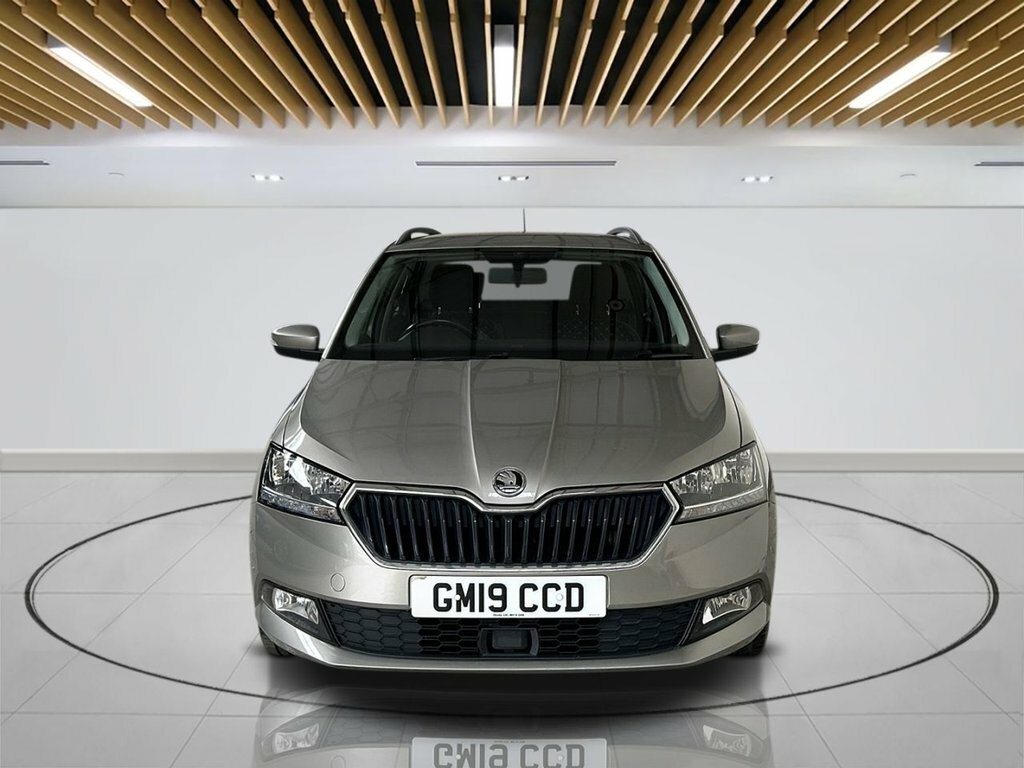Skoda Fabia Estate Beige #2