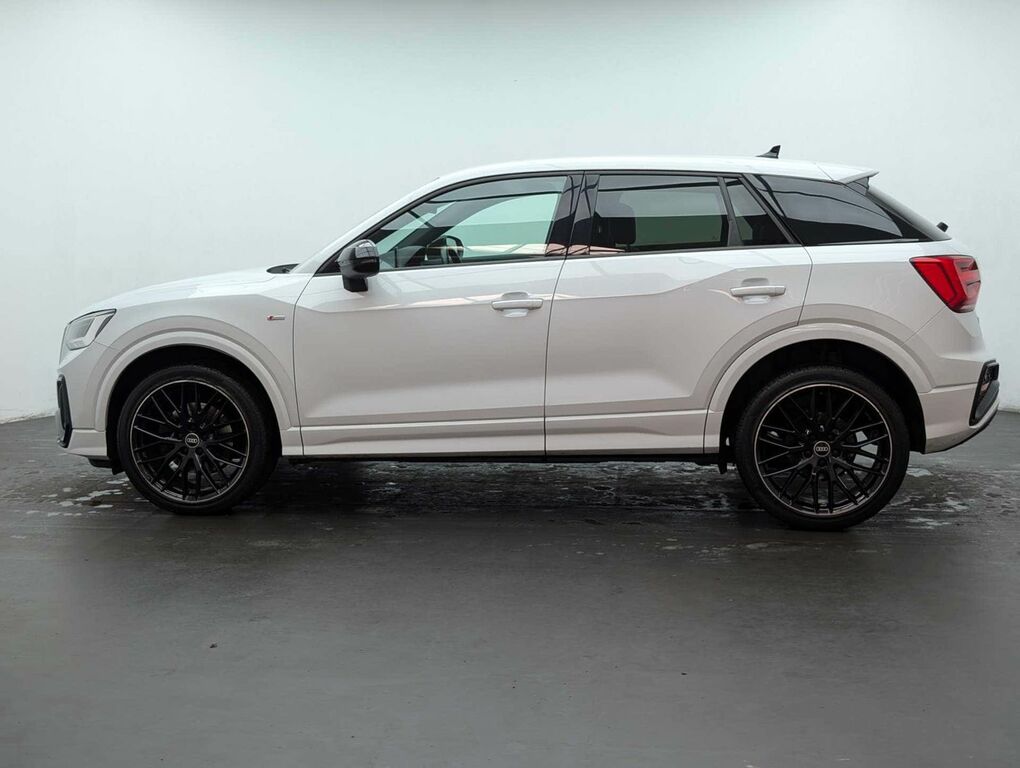 Audi Q2 1.5 Q2 Black Edition 35 Tfsi YB70TLF White #5