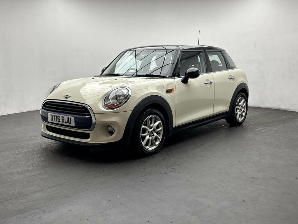 Mini Hatch 1.5 Cooper DT16RJU White #4