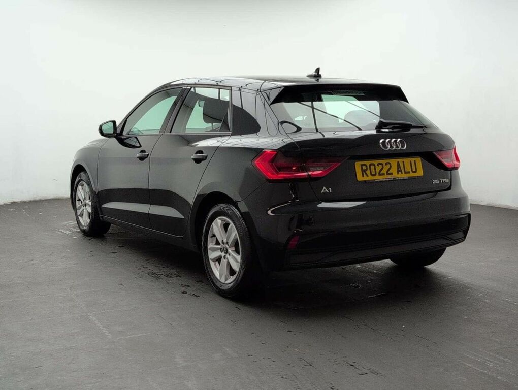 Audi A1 1.0 A1 Sportback 25 Tfsi Technik RO22ALU Black #6