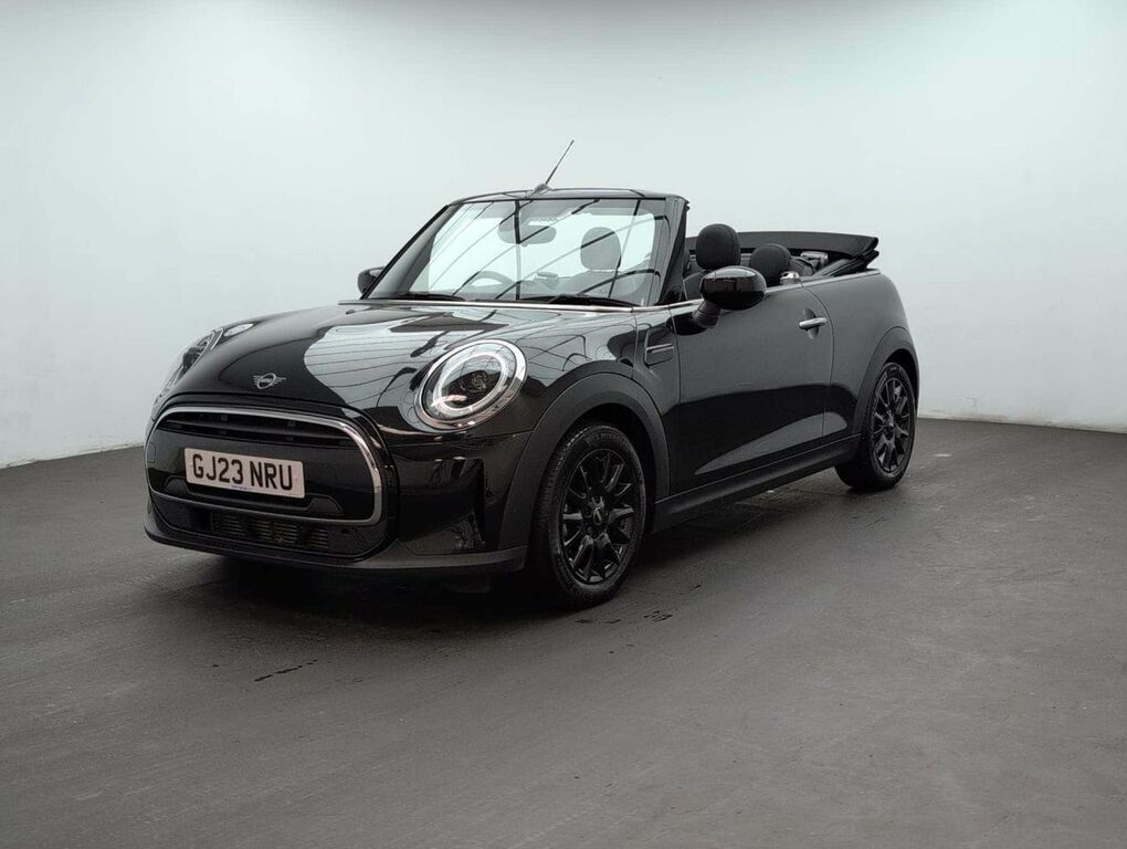 Mini Convertible 1.5 Cooper Classic GJ23NRU Black #4