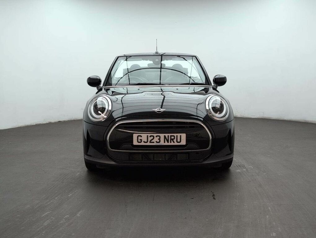 Mini Convertible 1.5 Cooper Classic GJ23NRU Black #3