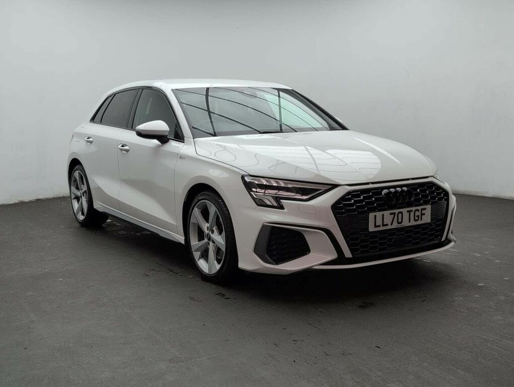 Audi A3 1.0 A3 Sportback 30 Tfsi S Line LL70TGF White #2