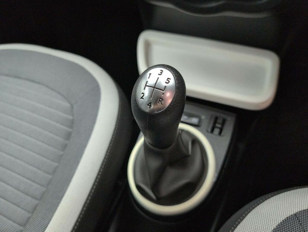 Renault Twingo Dynamique Black #15