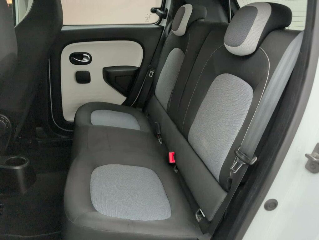 Renault Twingo Dynamique Black #26
