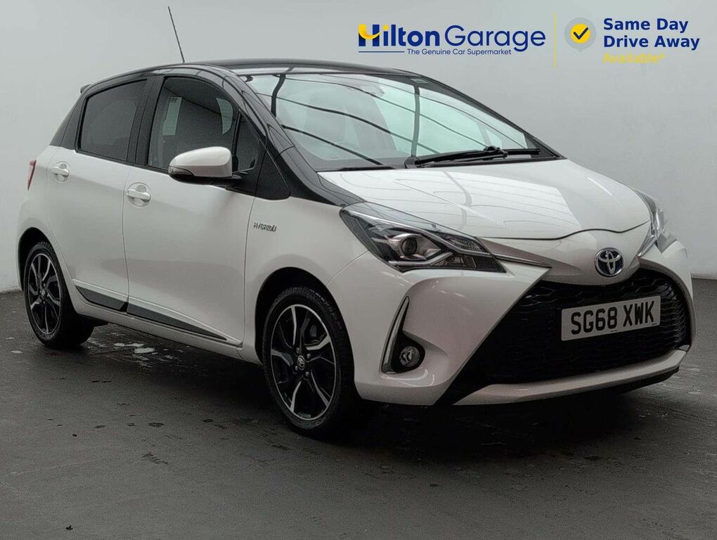 Toyota Yaris 1.5 Yaris Design Vvt-i Hev Cvt White