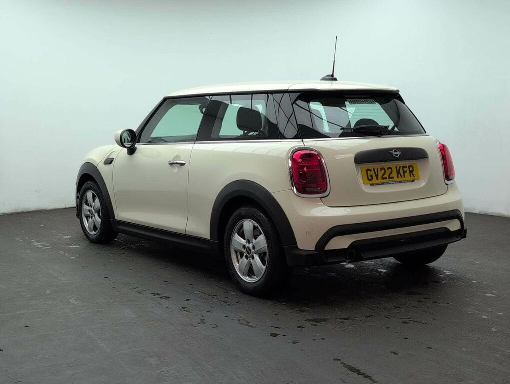 Mini Hatch 1.5 One Classic White #6