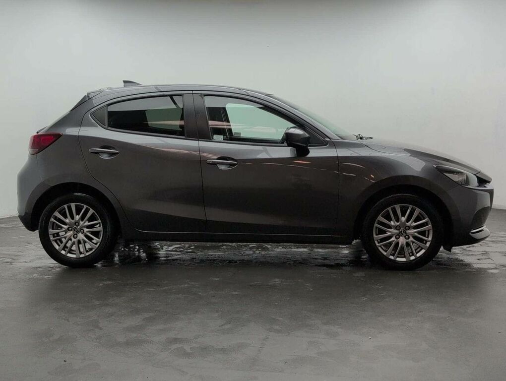 Mazda 2 Hatchback White #9