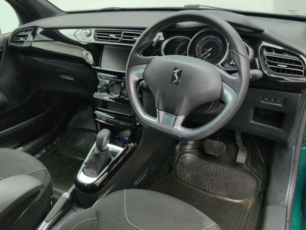 DS DS 3 Hatchback 1.2 Puretech Elegance Euro 6 20171 Yellow #11