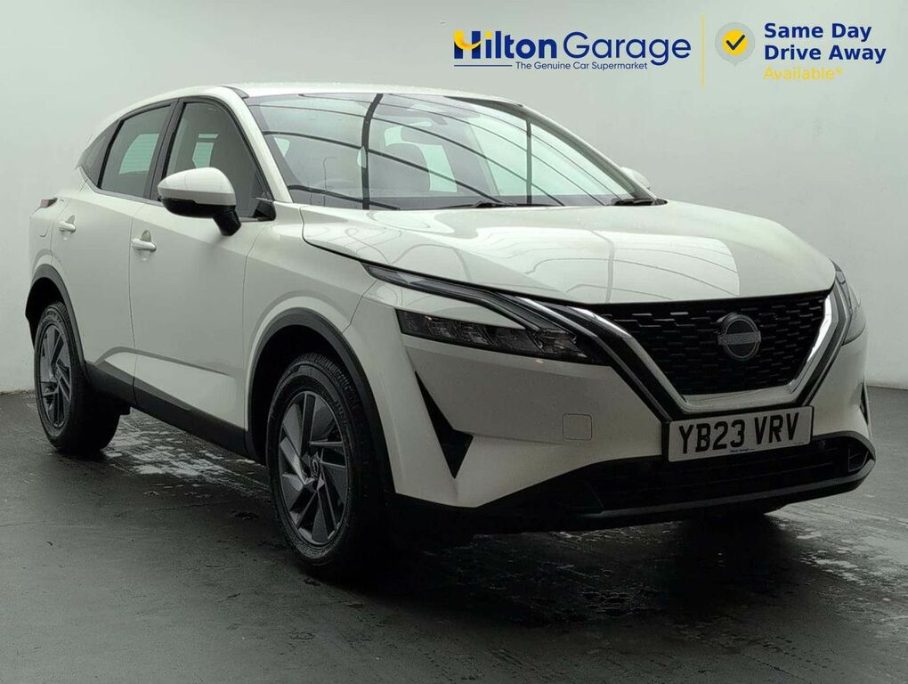 Nissan Qashqai 1.3 Qashqai Acenta Premium Dig-t Mhev White