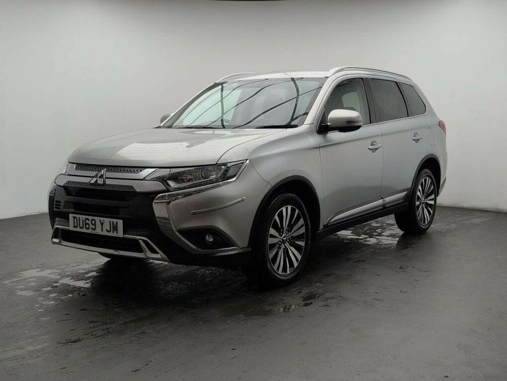 Mitsubishi Outlander 2.0 Outlander Design Cvt 4Wd Silver #4