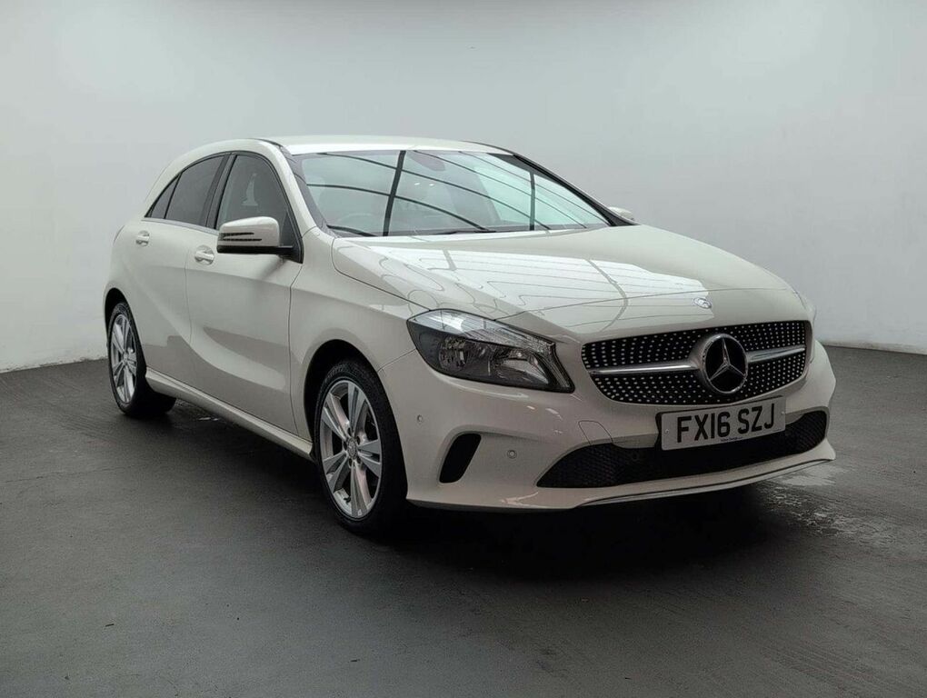 Mercedes-Benz A Class 1.5 A 180 D Sport Executive FX16SZJ White #2