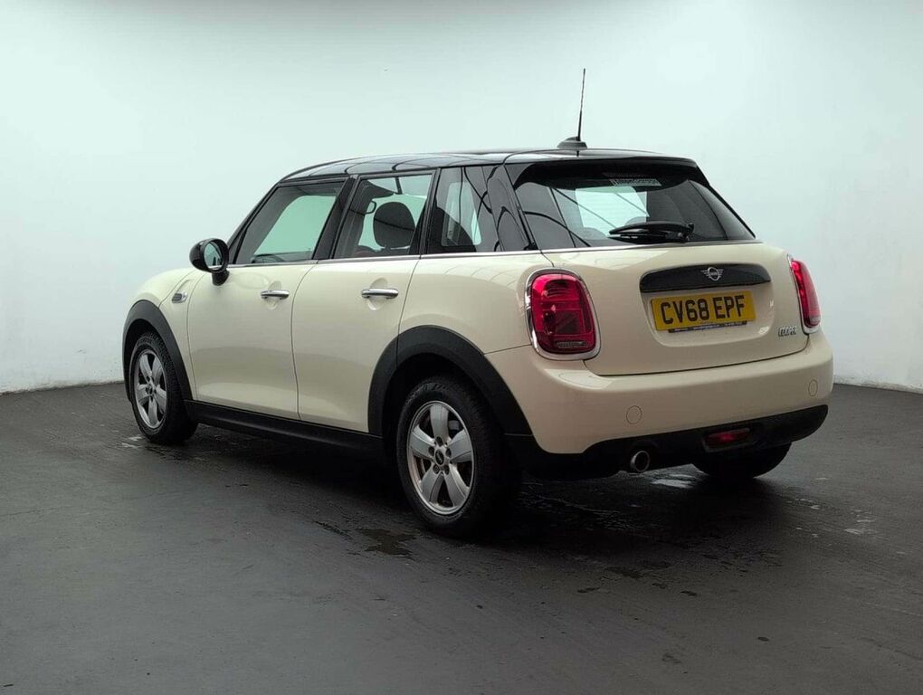 Mini Hatch 1.5 Cooper CV68EPF White #6
