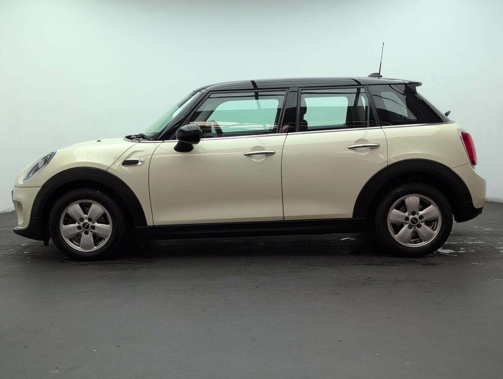 Mini Hatch 1.5 Cooper CV68EPF White #5