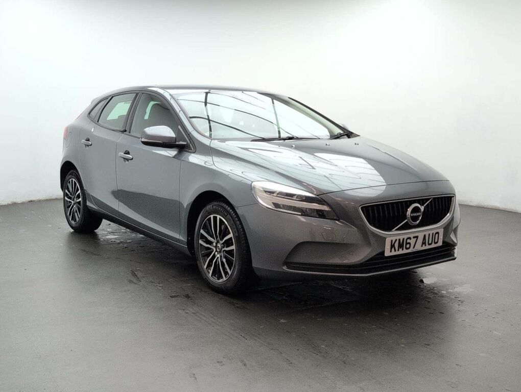 Volvo V40 1.5 V40 Momentum Nav T2 Grey #2