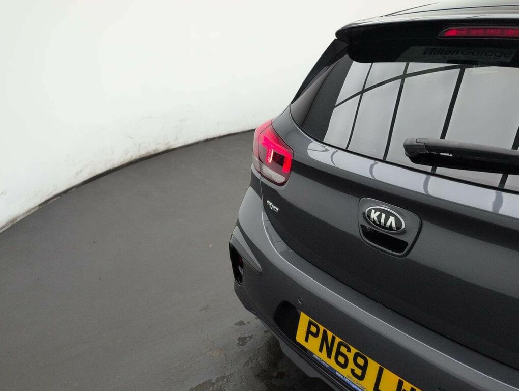 Kia RIO 2 White #27