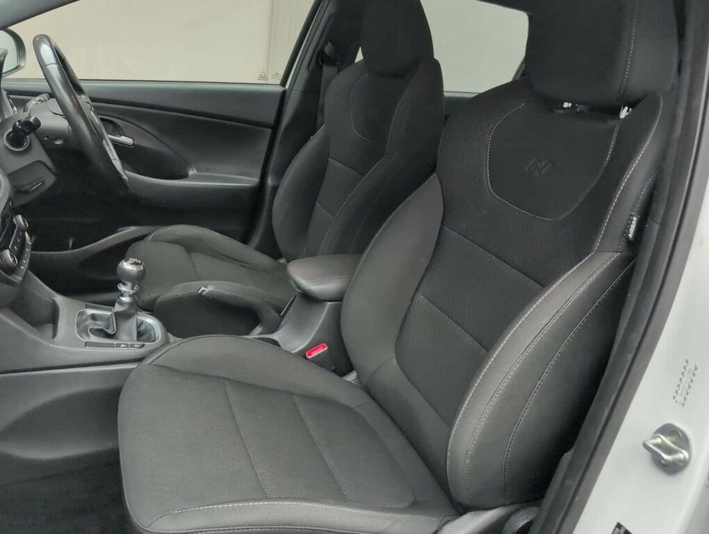 Hyundai I30 Fastback N Red #30