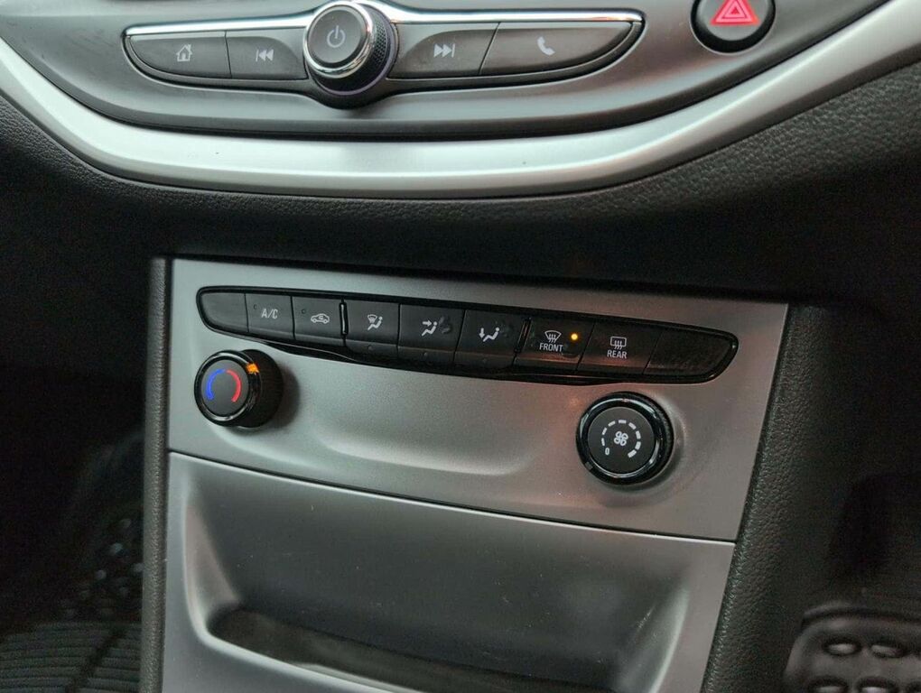 Vauxhall Astra 1.4T 16V 150 Elite Nav Silver #15
