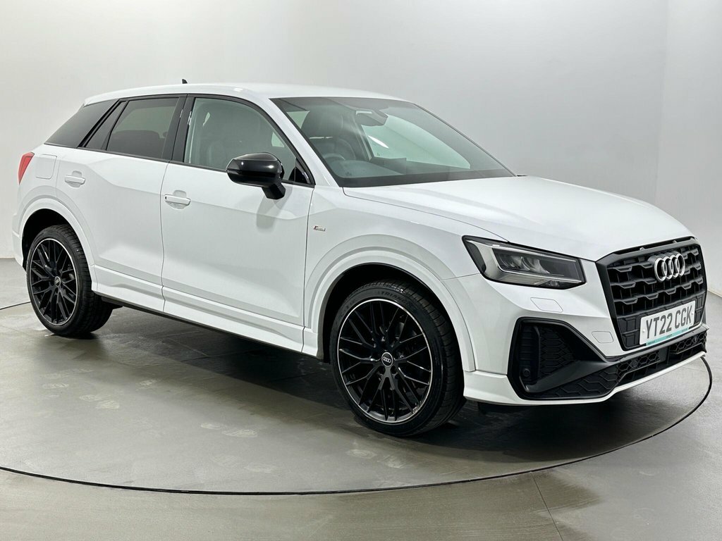 Audi Q2 1.5L Black Edition White