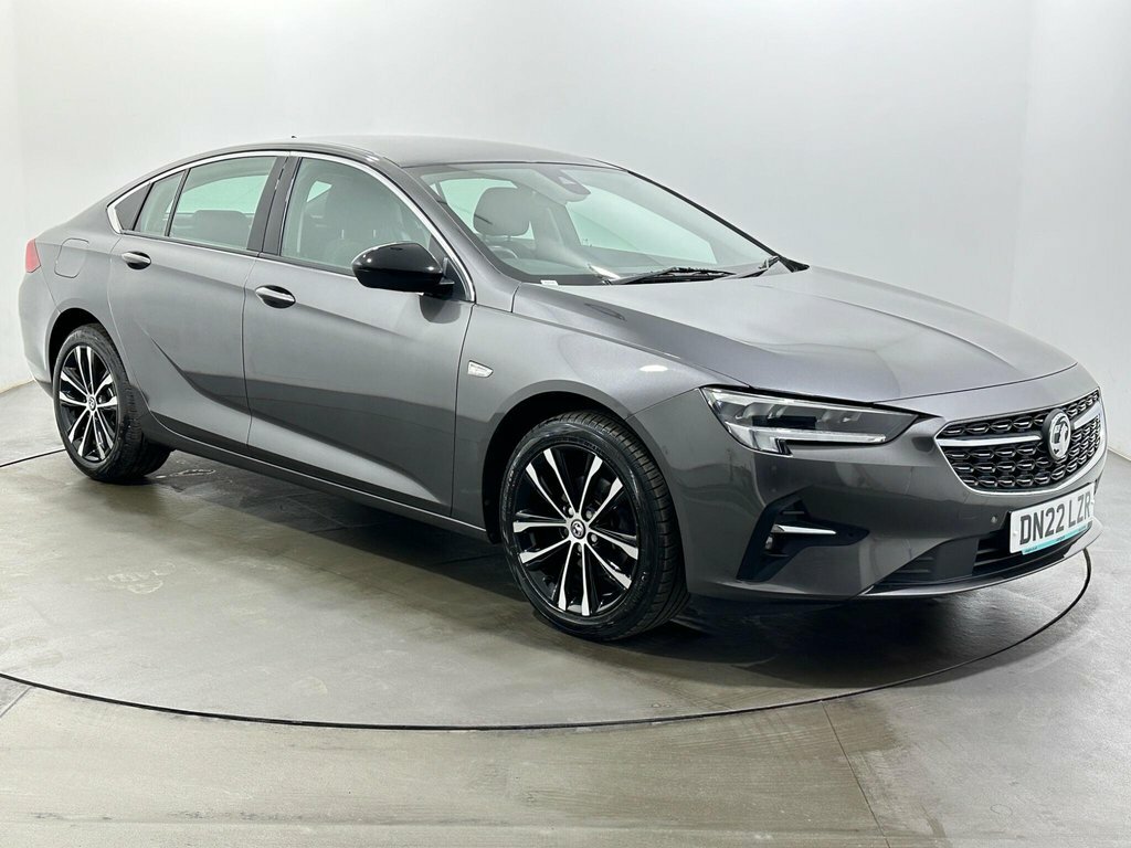 Vauxhall Insignia 1.5L Design Grey