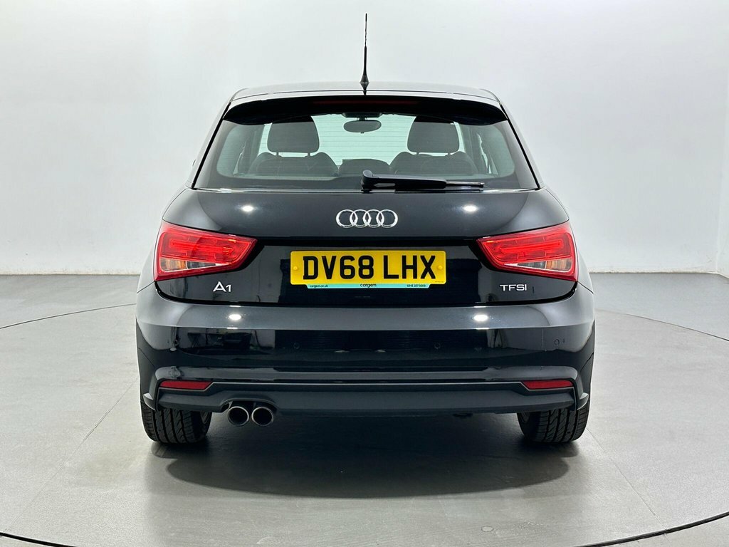 Audi A1 1.4L Sport Black #6