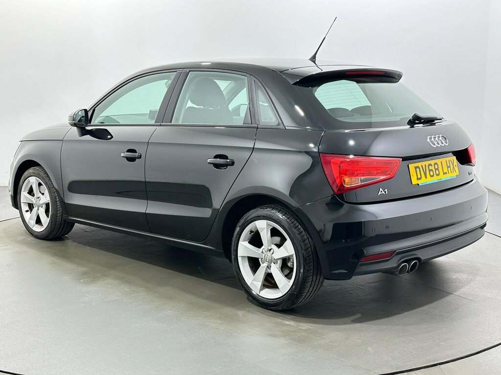 Audi A1 1.4L Sport Black #5