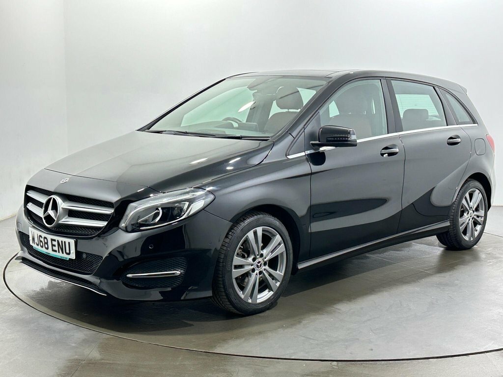 Mercedes-Benz B Class 1.6L Exclusive Edition Black #3