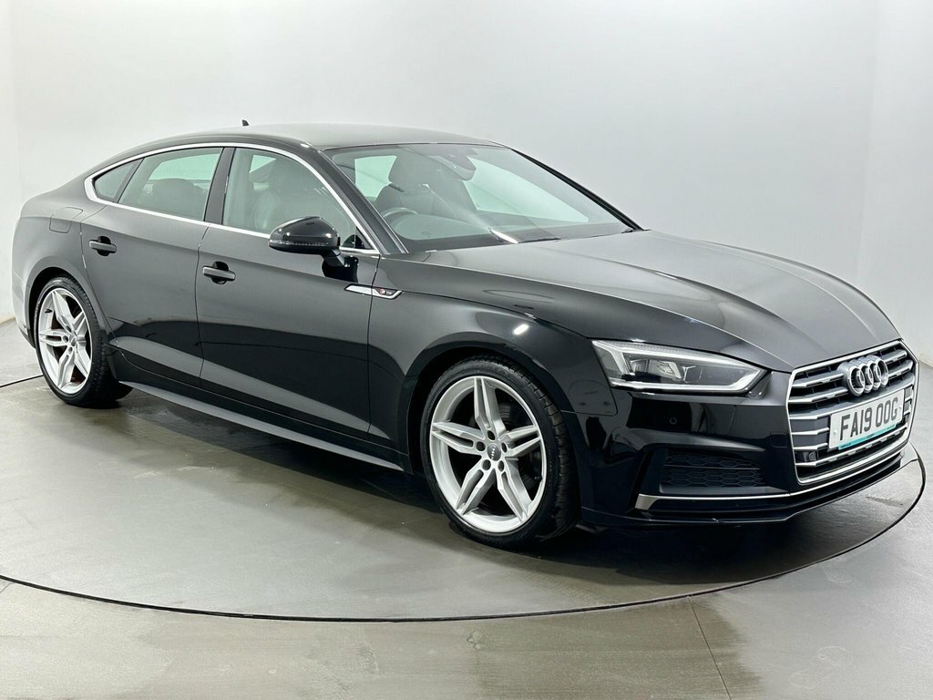 Audi A5 2L S Line FA19OOG Black