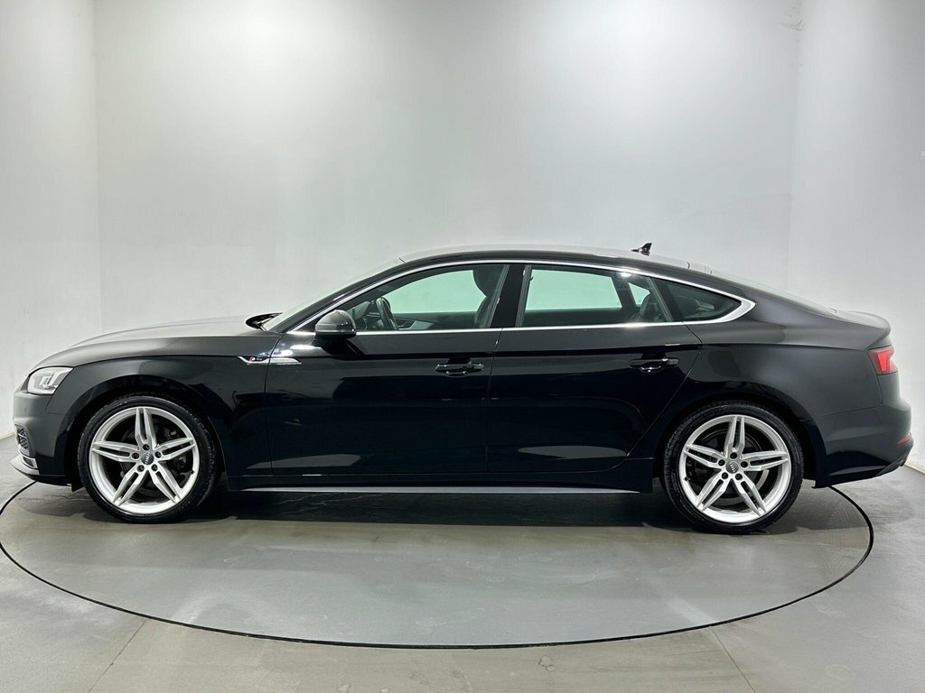 Audi A5 2L S Line FA19OOG Black #4