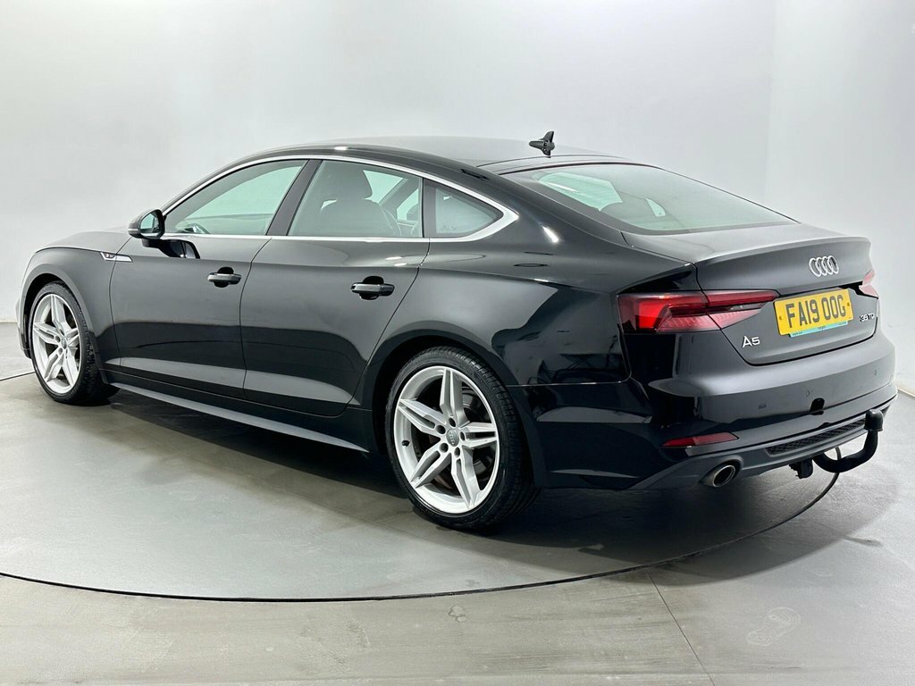 Audi A5 2L S Line FA19OOG Black #5