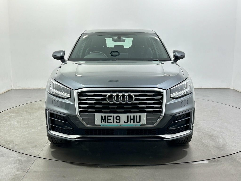 Audi Q2 2L S Line ME19JHU Grey #2