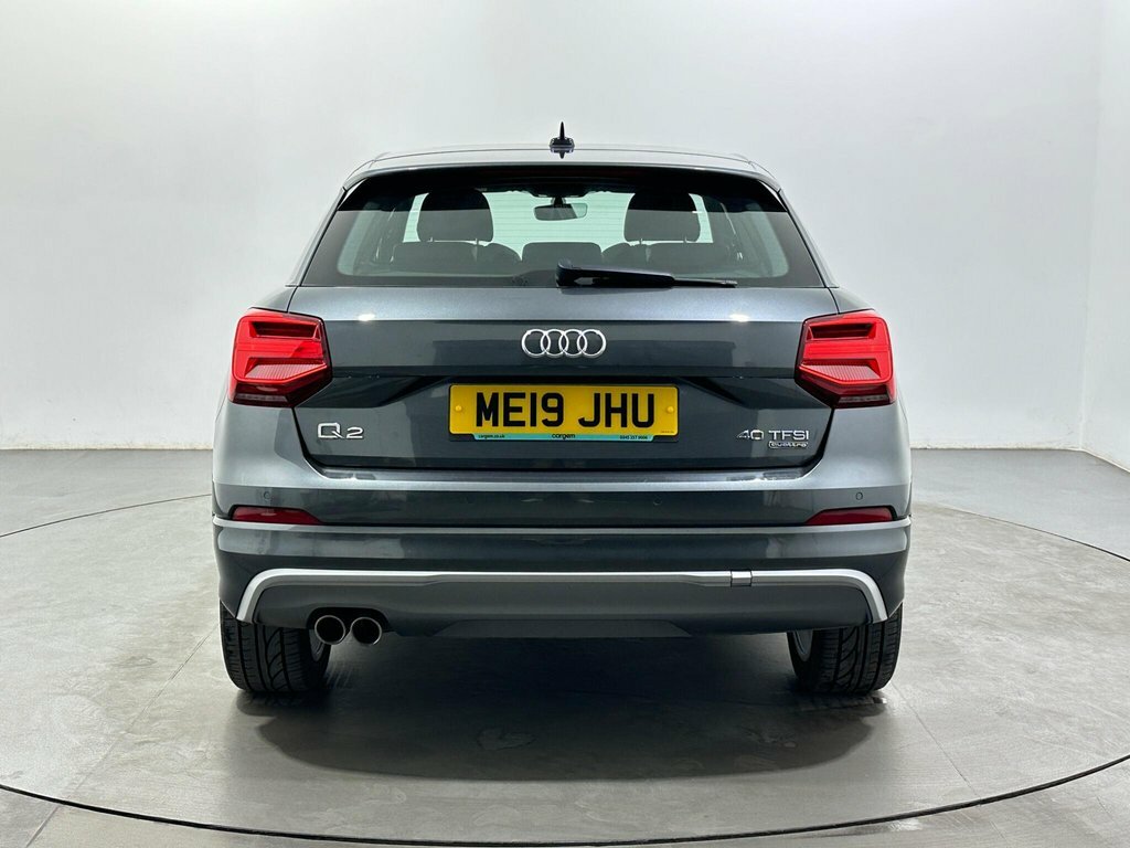 Audi Q2 2L S Line ME19JHU Grey #6