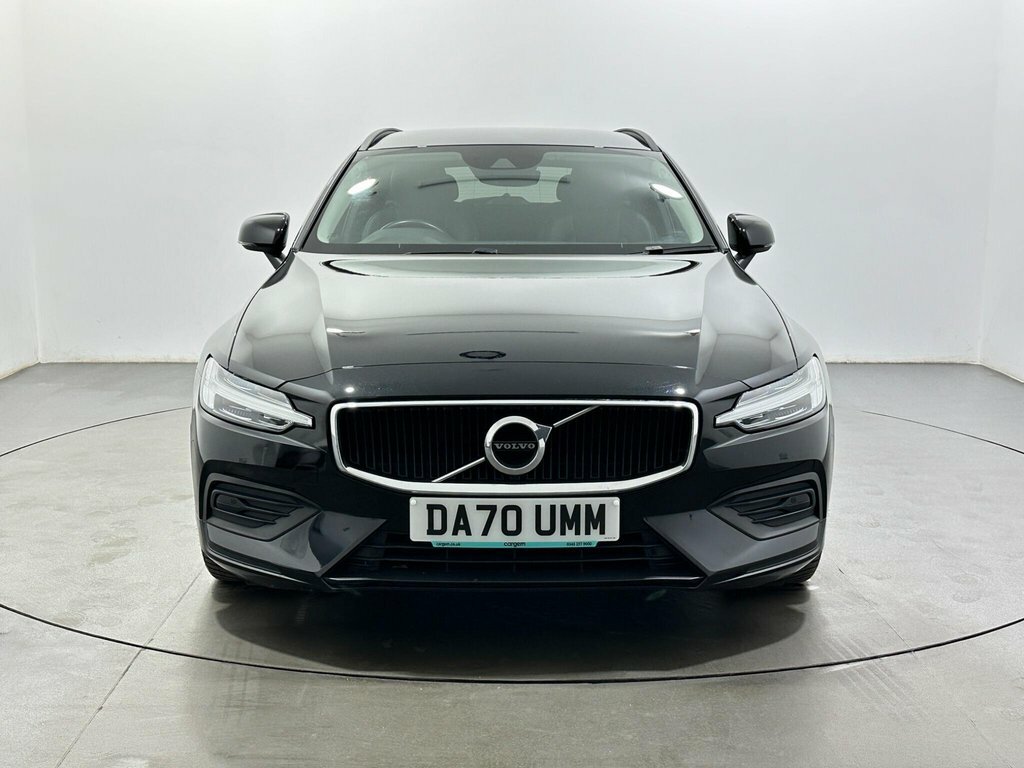 Volvo V60 2L Momentum Black #2