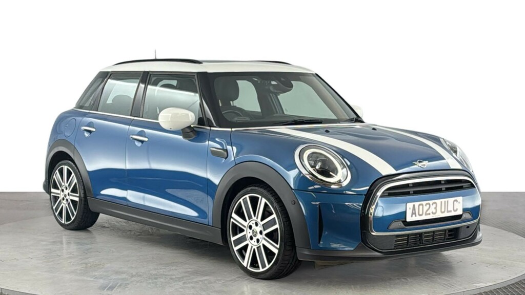 Mini Hatch 1.5 Cooper Exclusive Hatchback Steptron AO23ULC Blue #2
