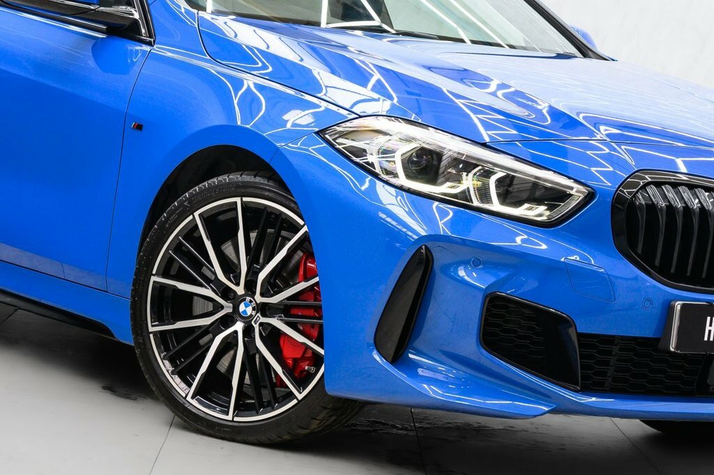 BMW 1 Series Hatchback YH23UEK Blue #2