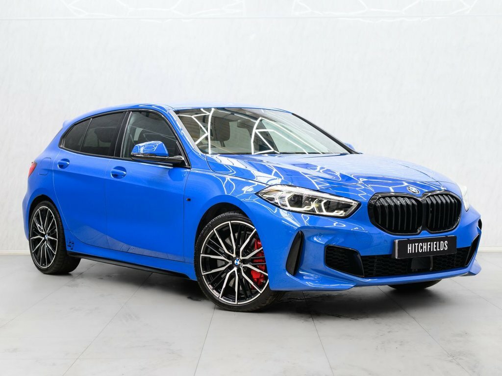BMW 1 Series Hatchback YH23UEK Blue