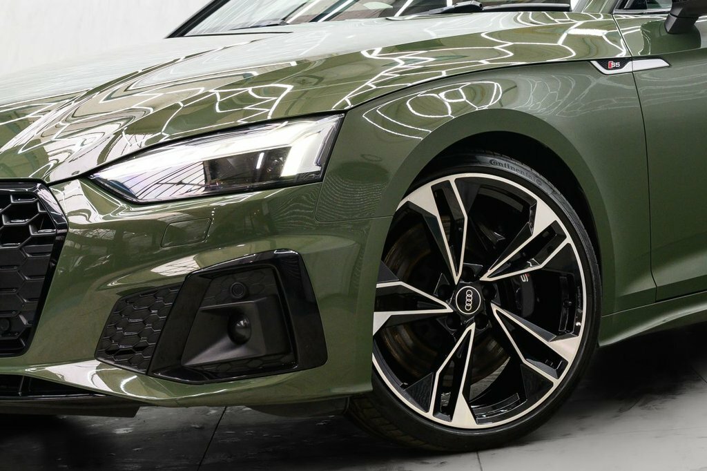 Audi S5 3L Black Edition Green #5