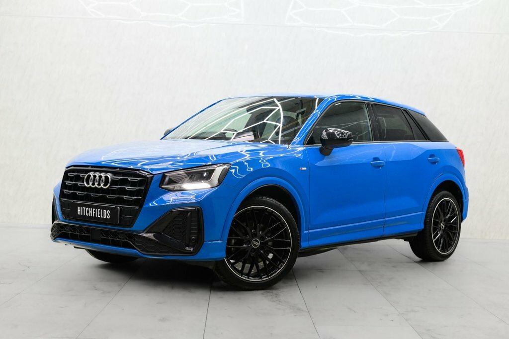 Audi Q2 1.5L Black Edition Blue #6