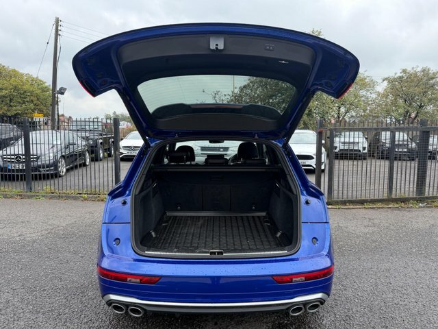 Audi SQ5   #40