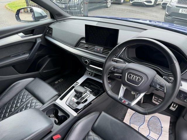 Audi SQ5   #15