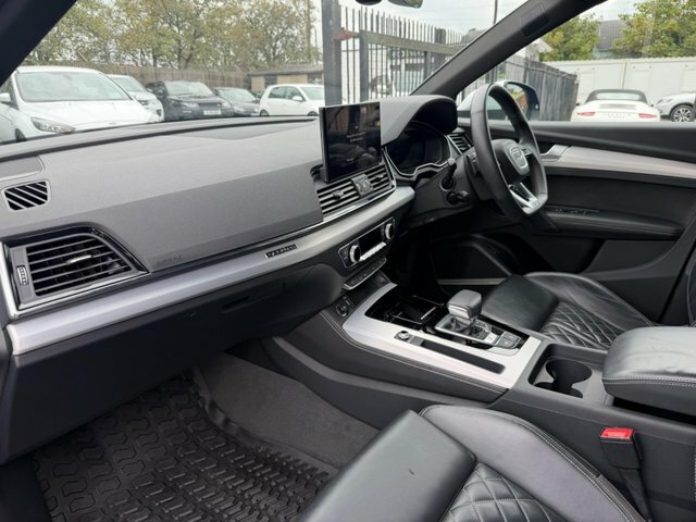 Audi SQ5   #18