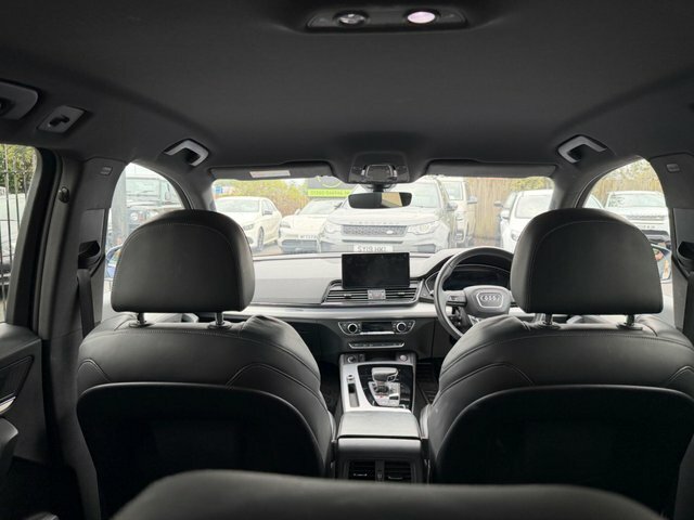 Audi SQ5   #32