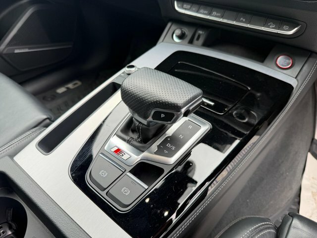 Audi SQ5   #16