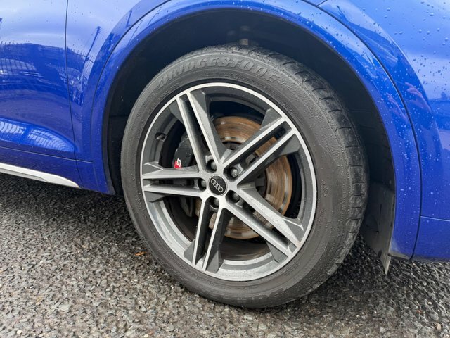 Audi SQ5   #38