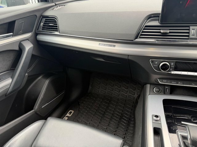 Audi SQ5   #50