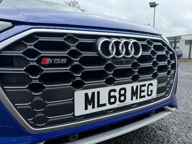 Audi SQ5   #48